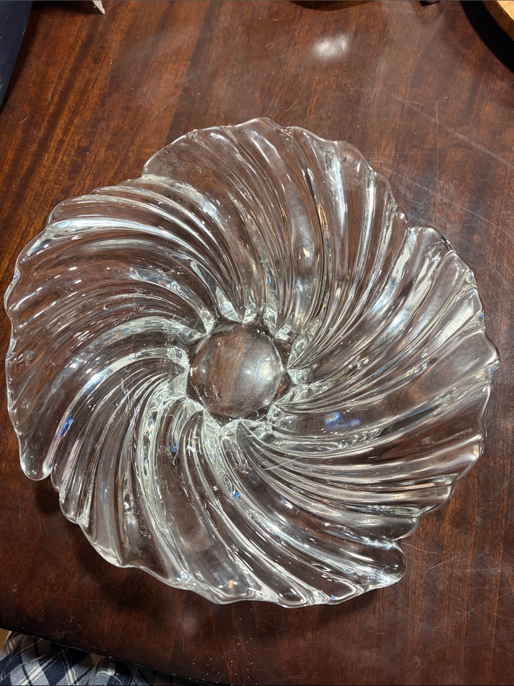 Vintage mikasa belle époque crystal swirl bowl